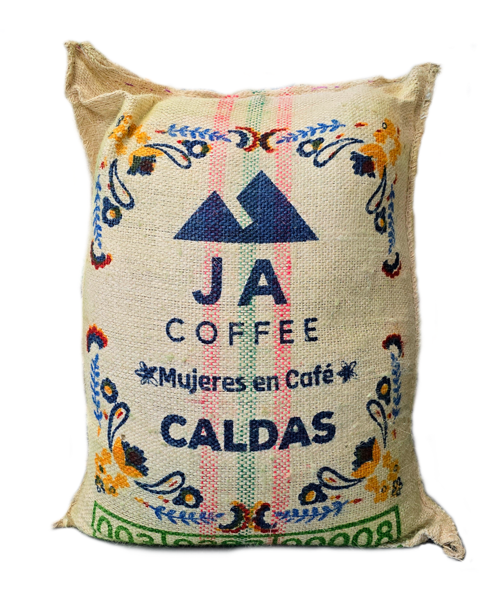 A bag of Mujeres en Cafe from Colombia 